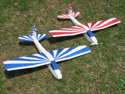 Fleyfly-Flotte mit und ohne Motor