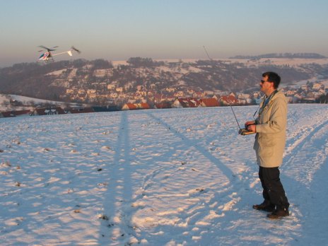 Ikarus Piccolo beim Winterschweben
