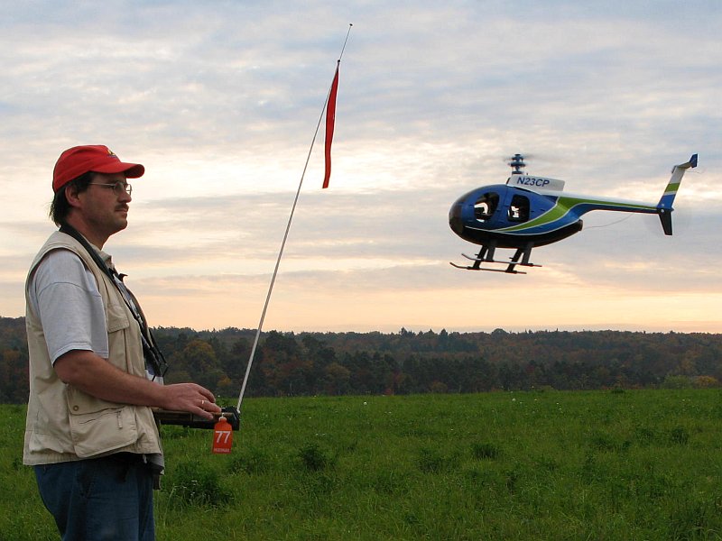 CopterX alias Hughes 500 in der Abendsonne