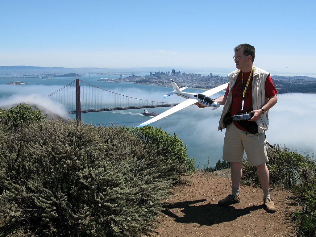 E-Fox Golden Gate Bridge
