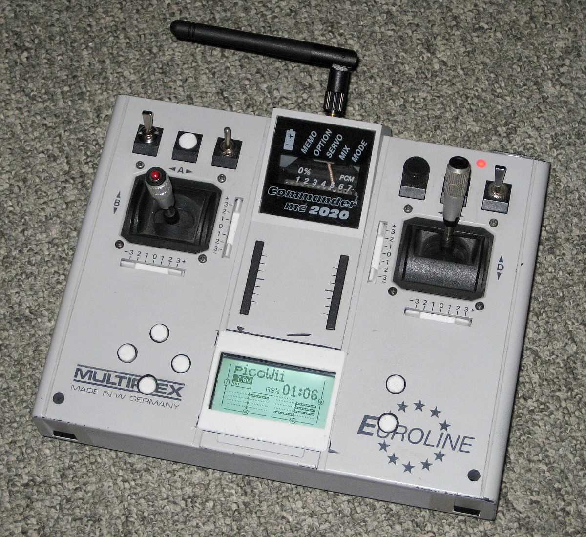 Turnigy 9XR / mc2020 / Jeti-Sender